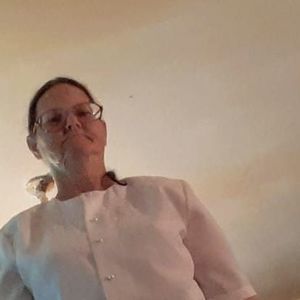 Meet your Posher, Mae